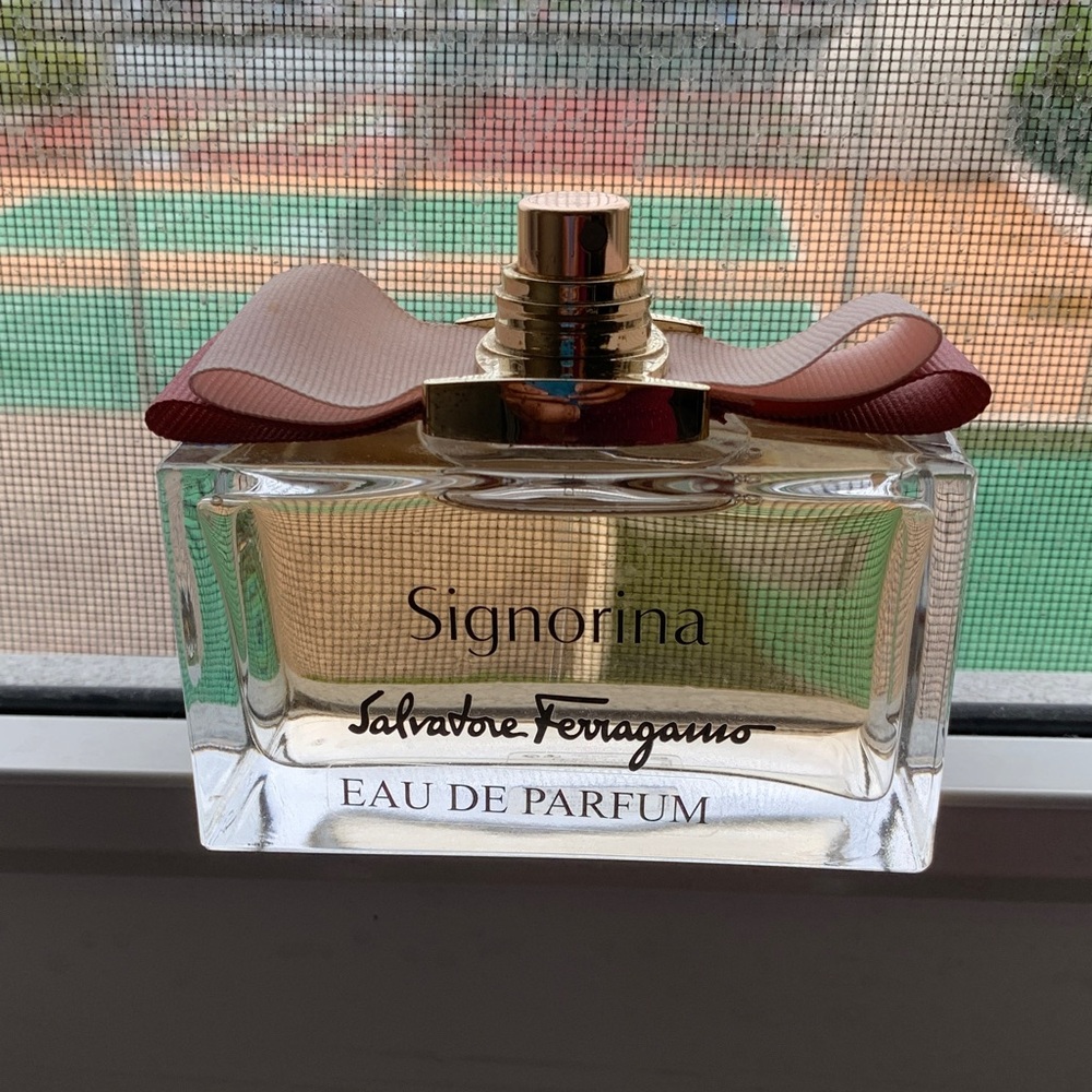 Salvatore Ferragamo Signorina
